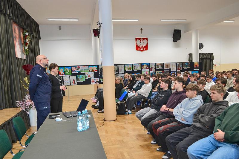 SpotkaniePolicja_11_2025-0006.jpg